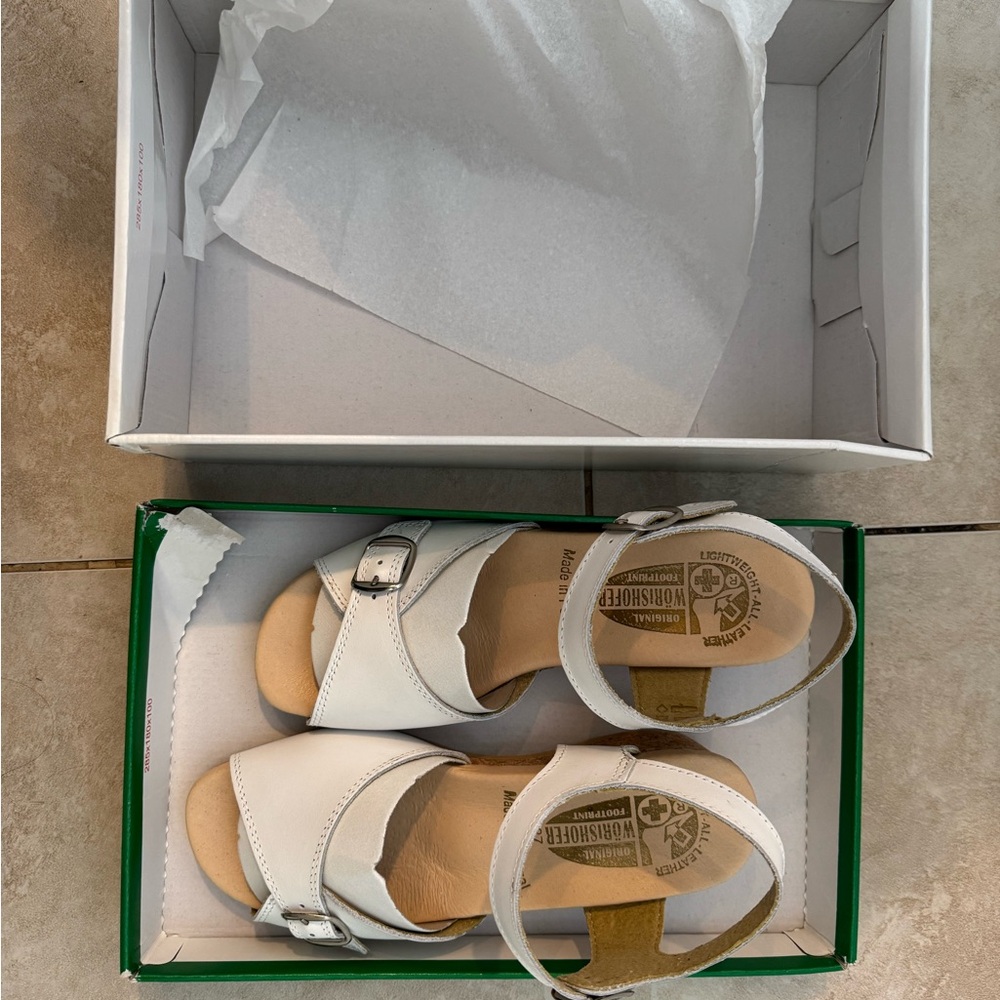 Worishofer sandals New in Box